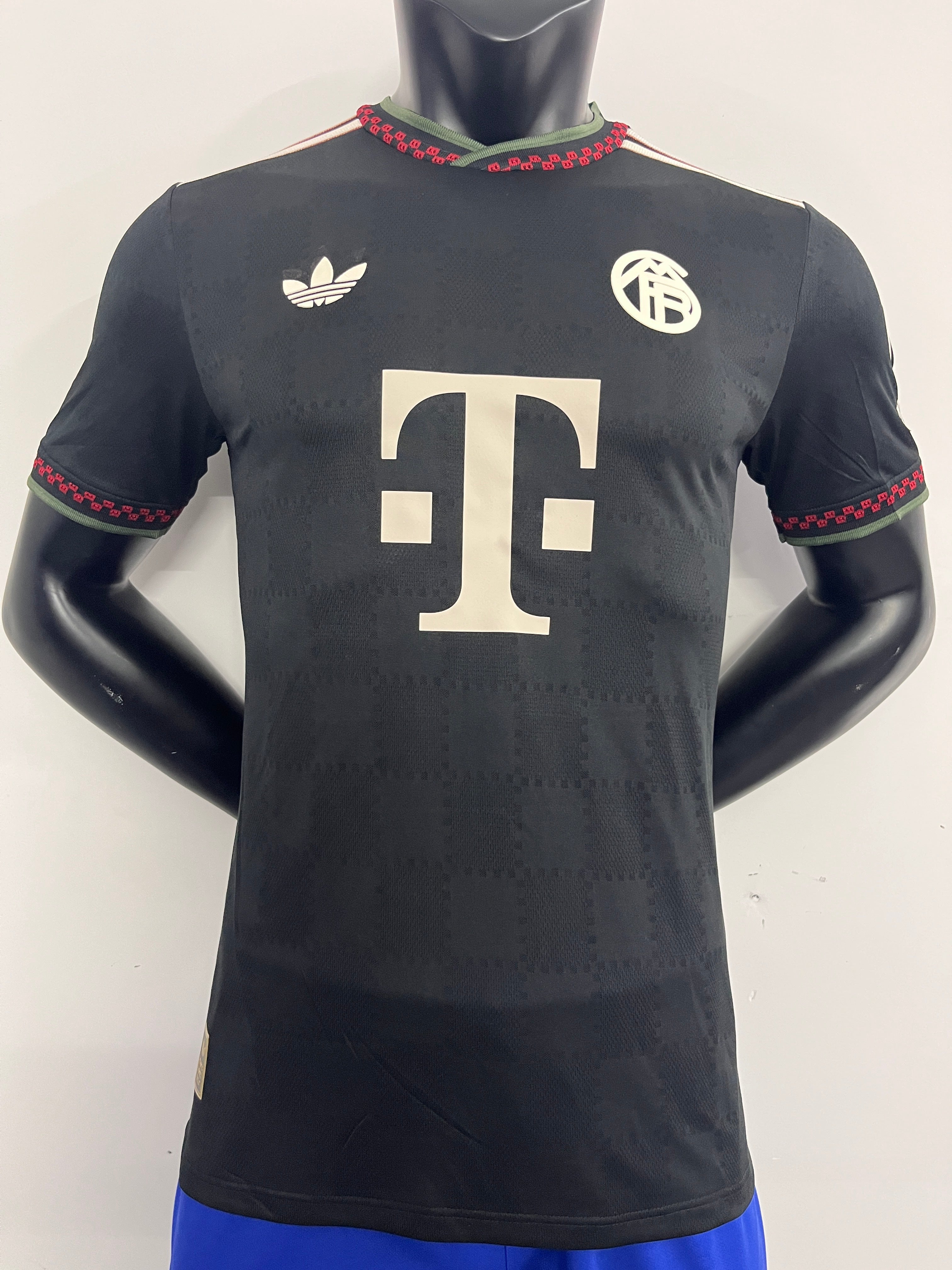 BAYERN MUNICH THIRD 25/26