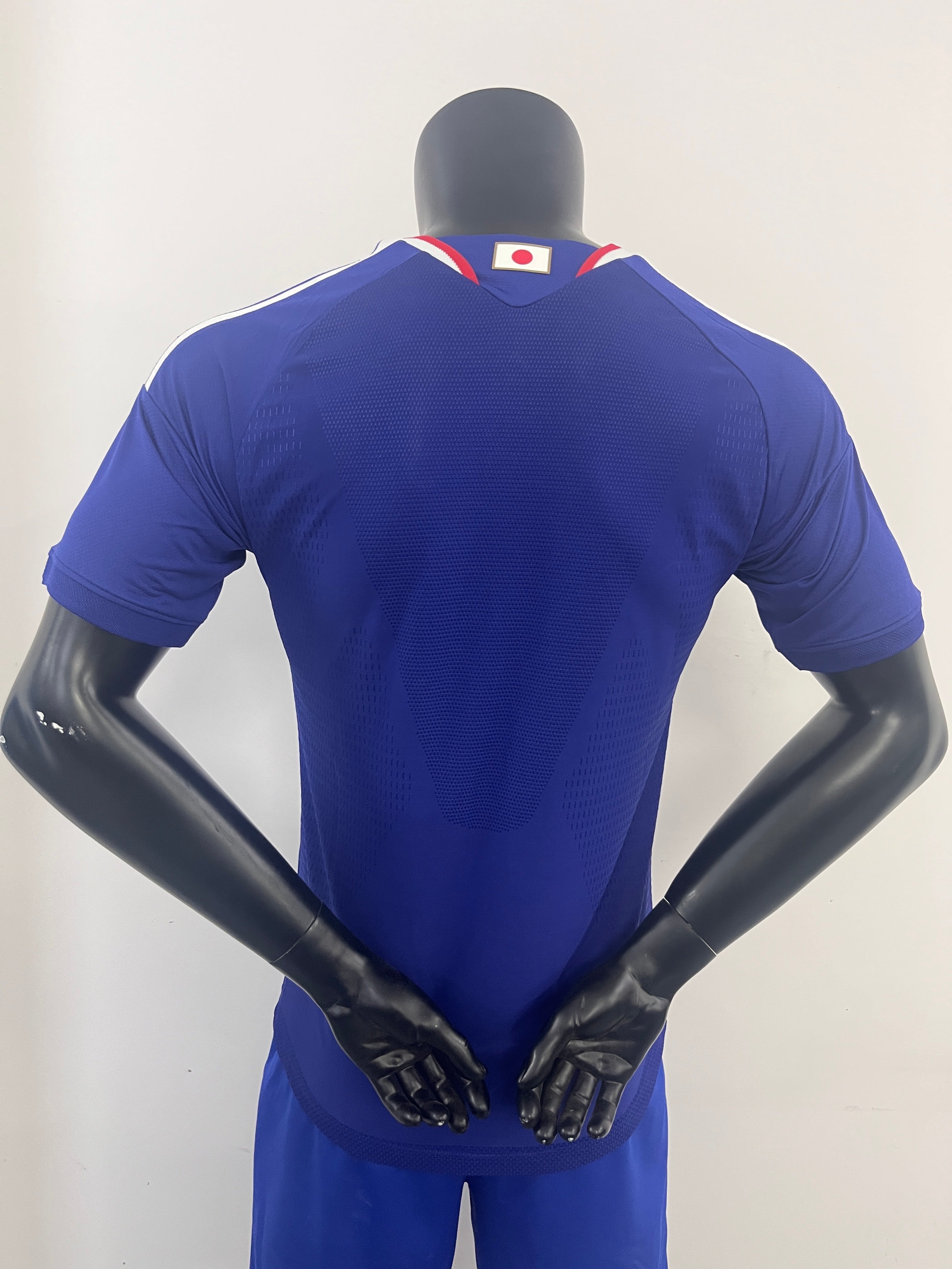 JAPAN HOME 26/27