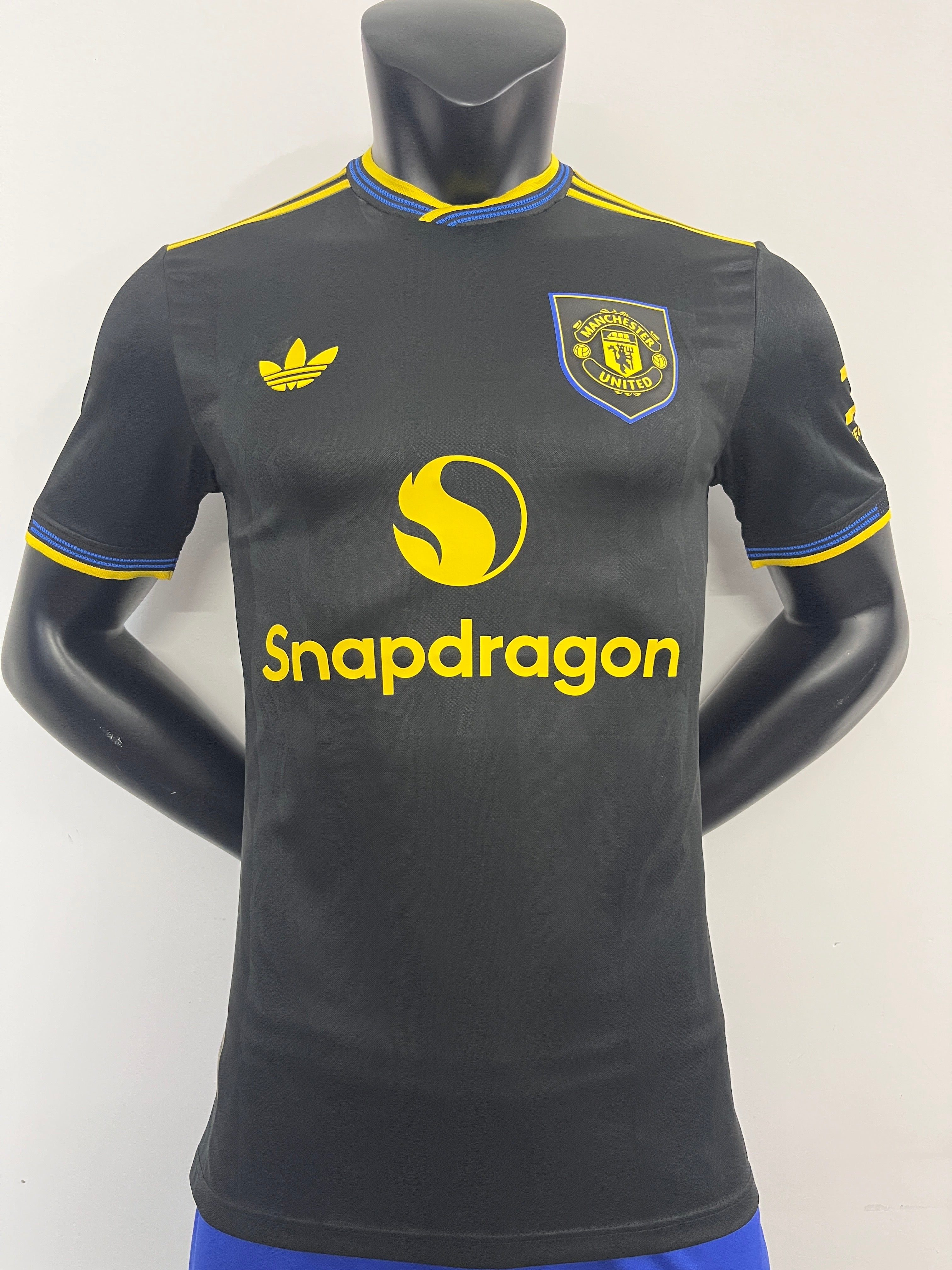 MANCHESTER UNITED THIRD 25/26